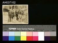 藏品(原住民黑白相片)的圖片